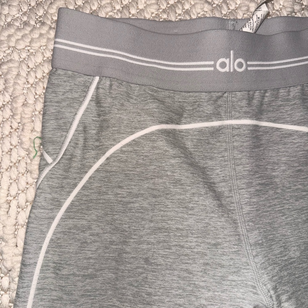 ALO Yoga Gray Leggings